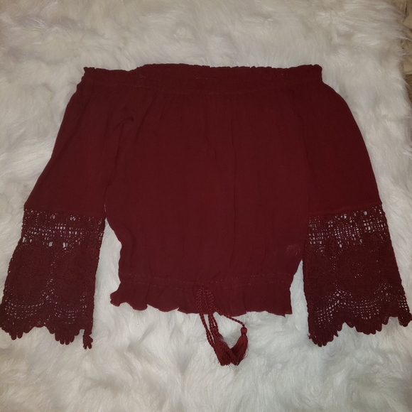 Off the shoulder top - Picture 3 of 6